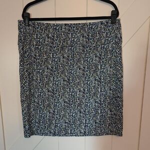 J. Jill Blue and White Patterned Pencil Skirt